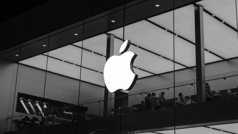 Apple to Split iPhone Event